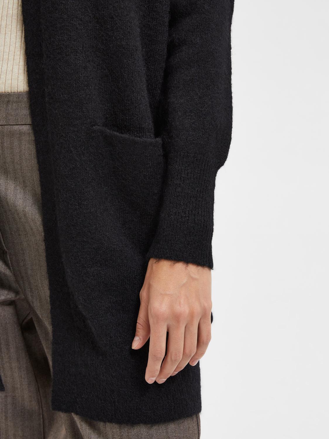 model_shot-detail